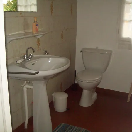 Habitación en casa particular La Fermette *